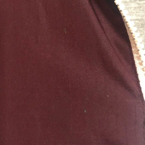 3 for $30! Reebok maroon lightweight coat - Picture 4 of 12